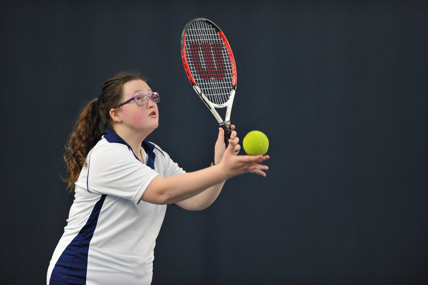Visually impaired tennis player
