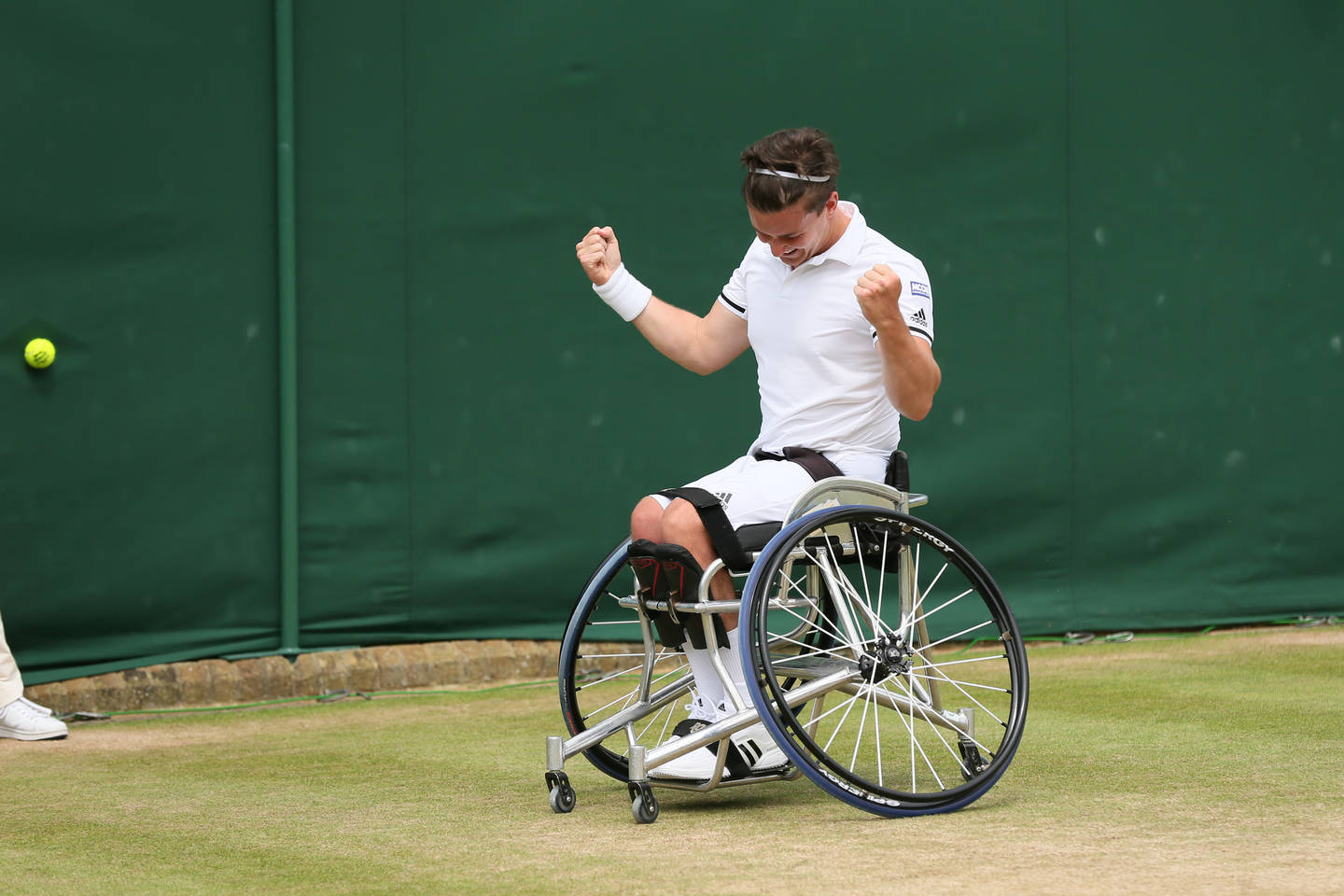 Gordon Reid celebrates going into Wimbledon final