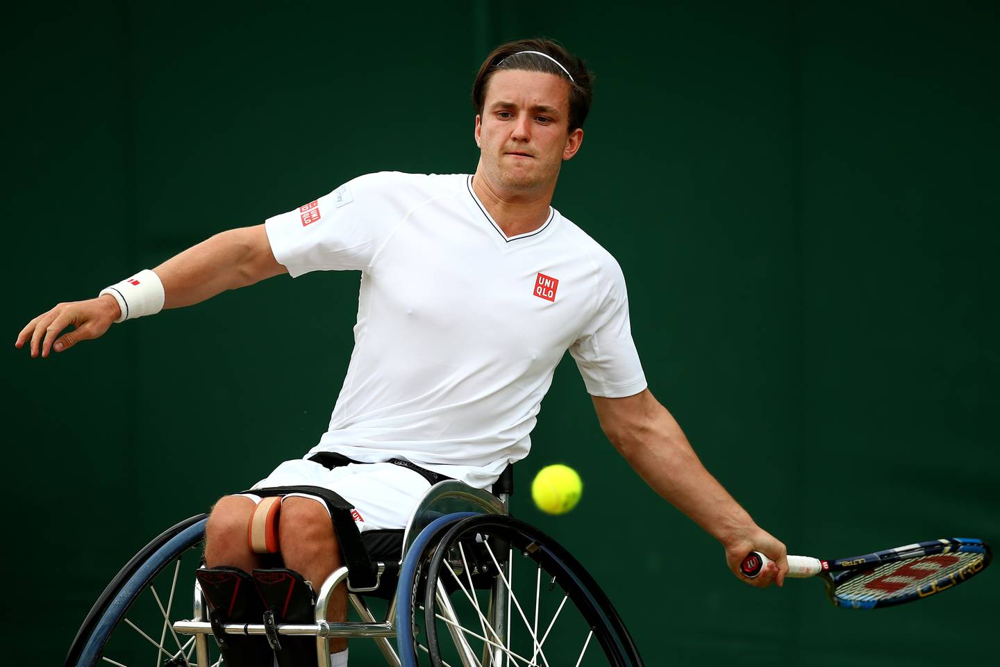 Gordon Reid playing tennis