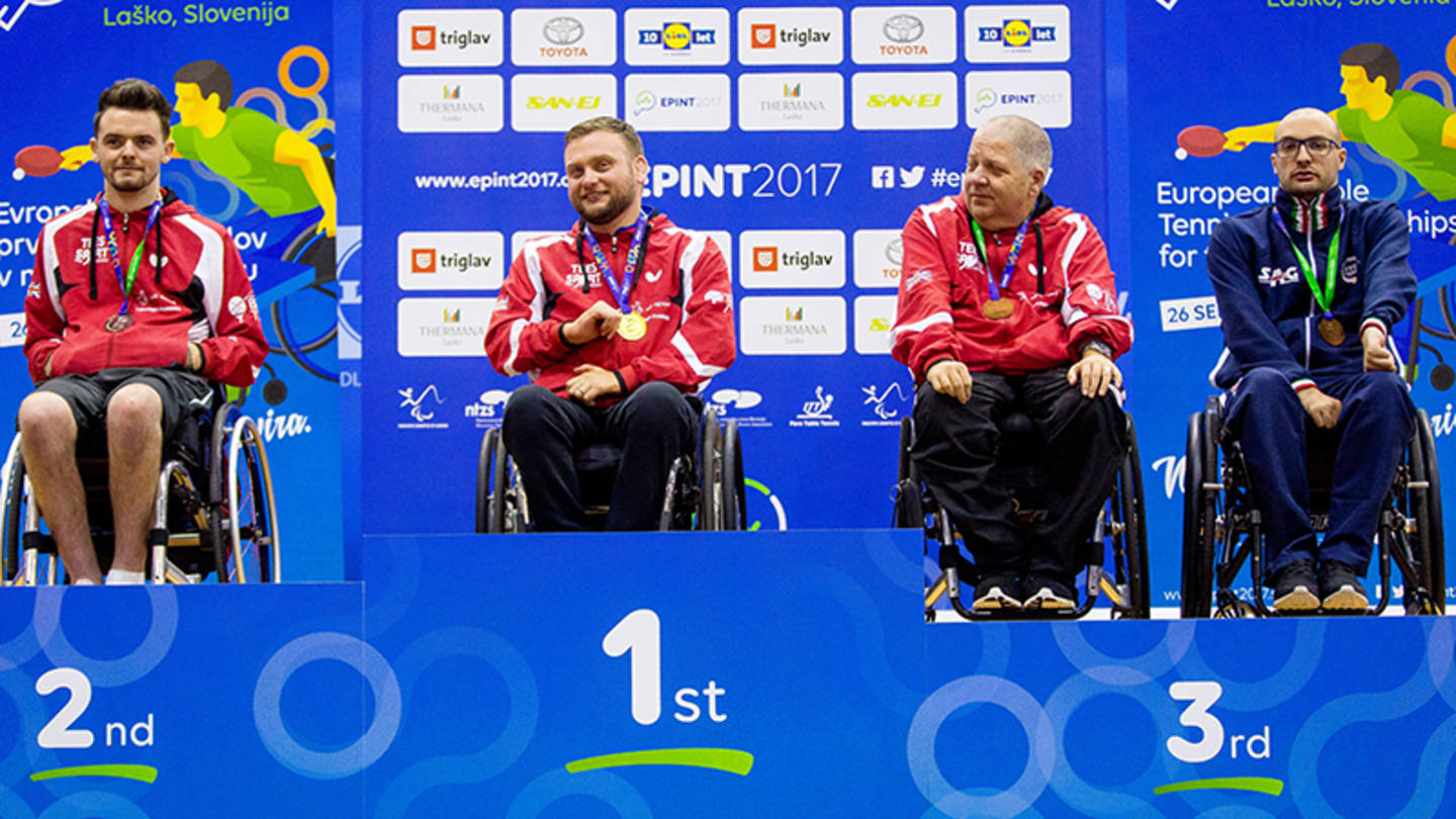 Rob Davies (1st), Tom Matthews (2nd) and Paul Davies (3rd) on podium with medals