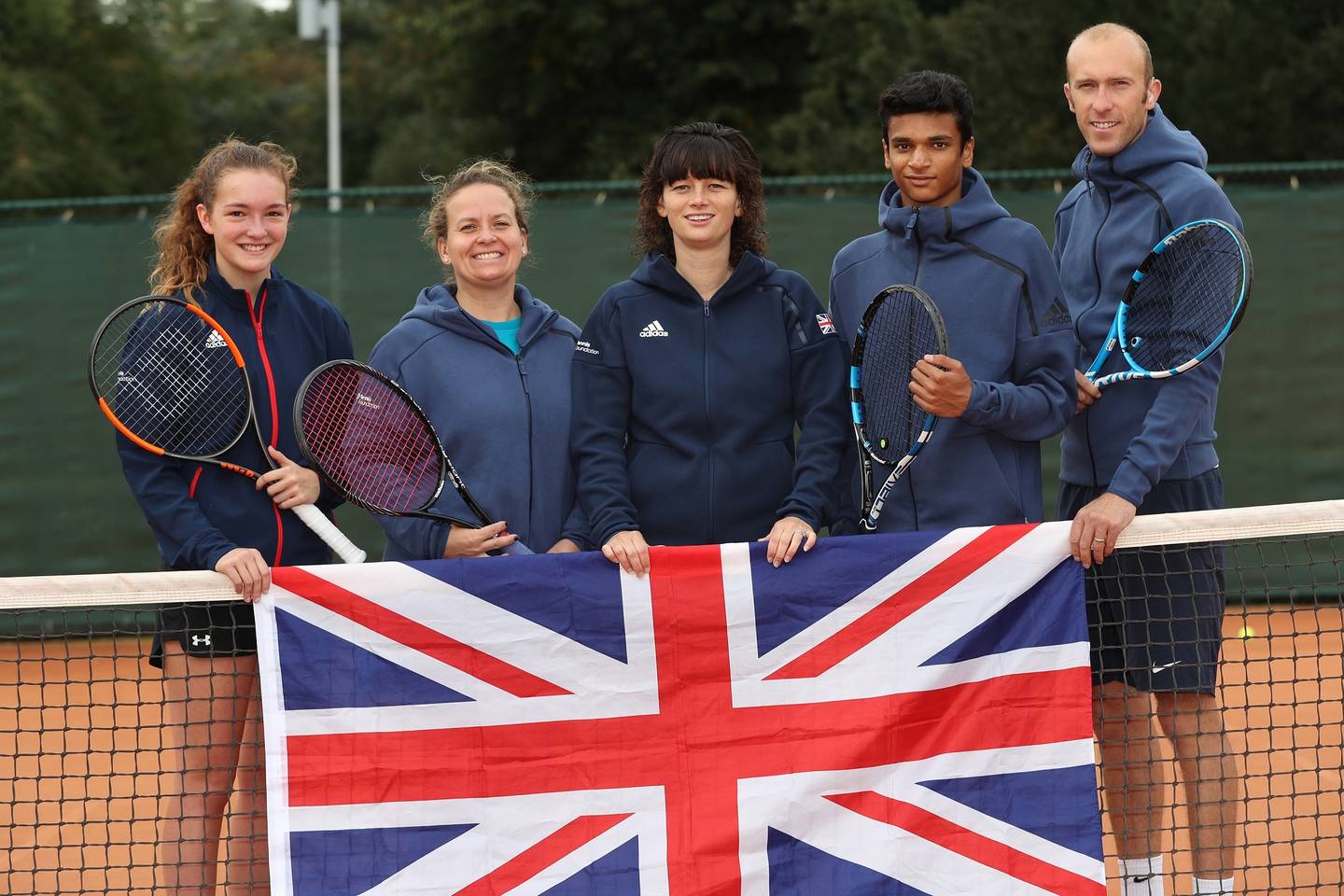Team photo of GB Deaf Tennis squad 
