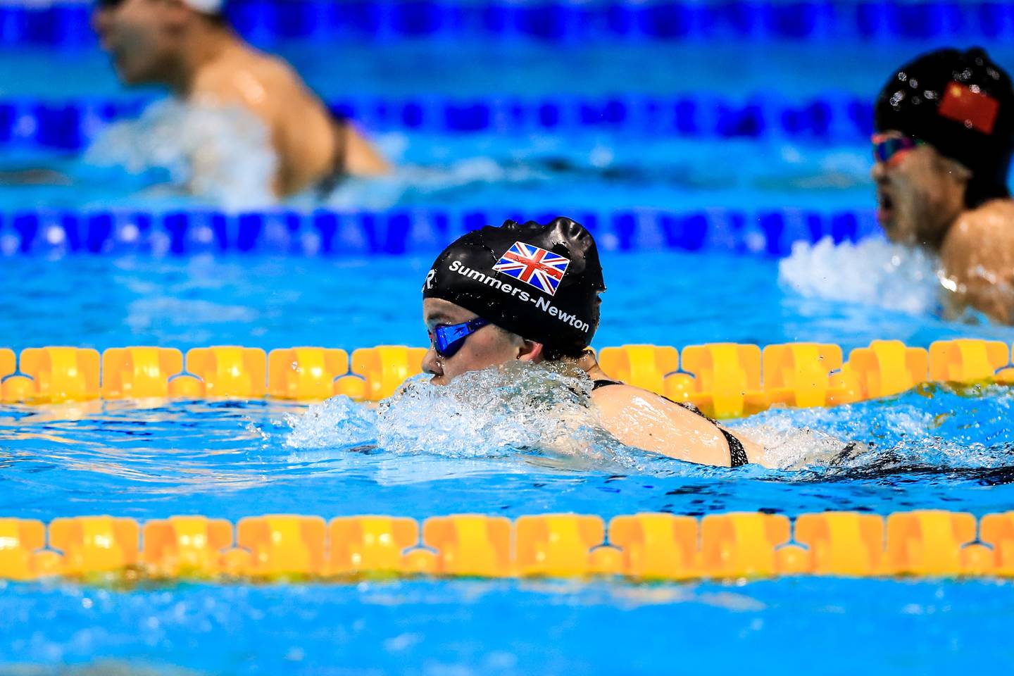Maisie Summers-Newton swimming in a race at World Para Swimming Championships