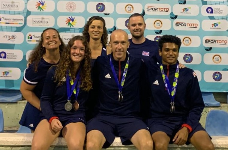 Great Britain Deaf Tennis Squad with their World Deaf Tennis Championships medals