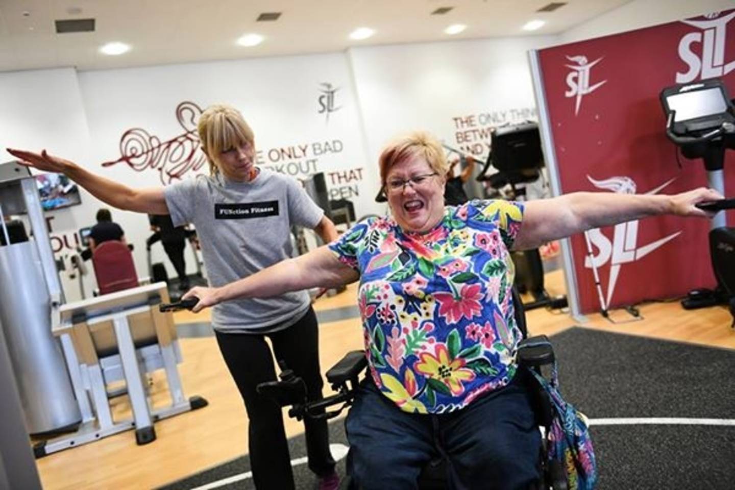 Wendy leading a FUNction Fitness class 