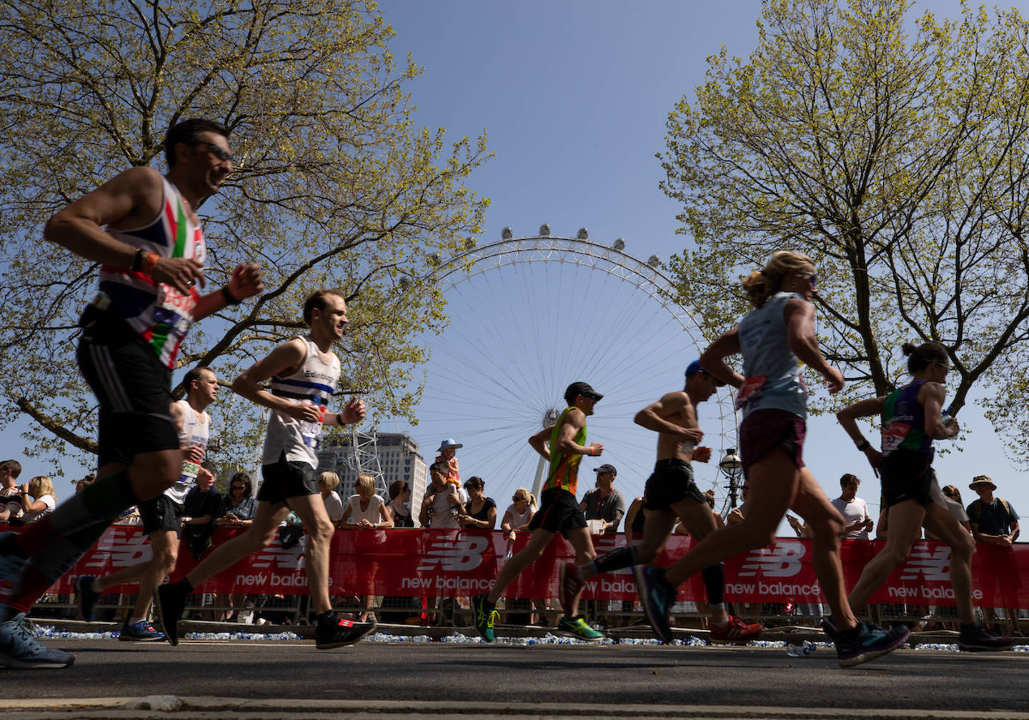 Runners taking part in Virgin Money London Marathon