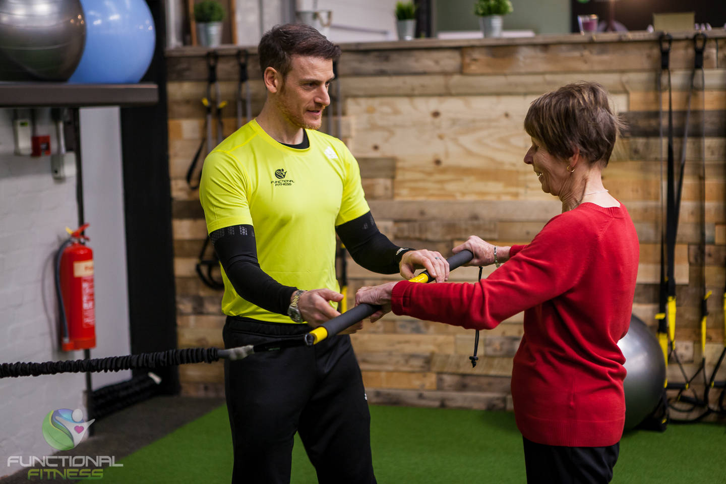 Leon with a client doing exercises