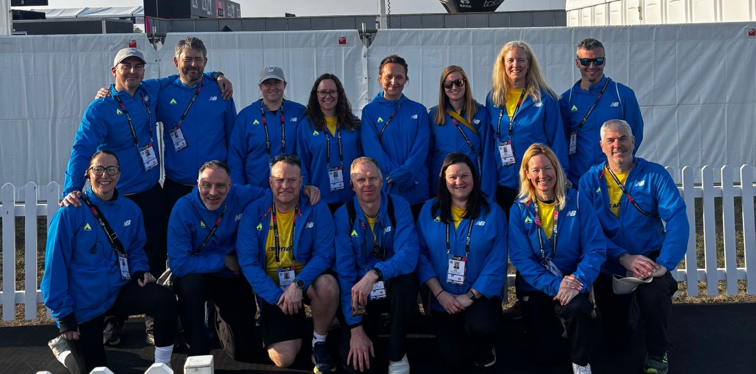 A group picture of volunteers at the London Marthon.